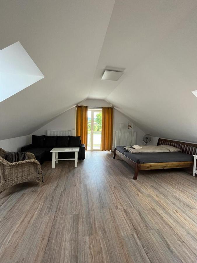 Apartmany Tobias Besiny Exterior photo