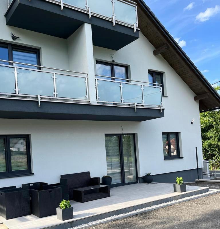 Apartmany Tobias Besiny Exterior photo