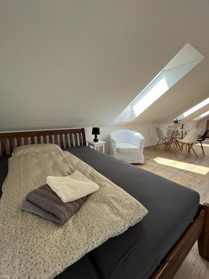 Apartmany Tobias Besiny Exterior photo