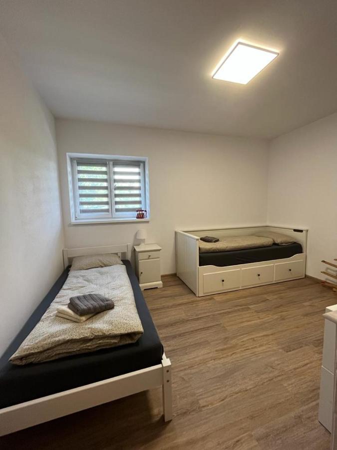 Apartmany Tobias Besiny Exterior photo
