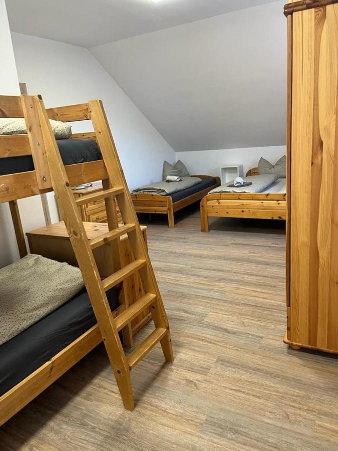 Apartmany Tobias Besiny Exterior photo